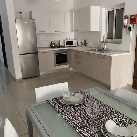 Alloggio in famiglia Bright With Balcony Private Bathroom Access *