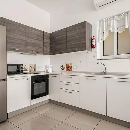 Privatunterkunft Gzr F32 Bright With Balcony Private Bathroom Access