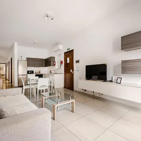 Privatunterkunft Gzr F32 Bright With Balcony Private Bathroom Access Gzira